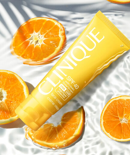 کرم ضد آفتاب جوانساز و ضد چروک SPF 40 کلینیک | Clinique