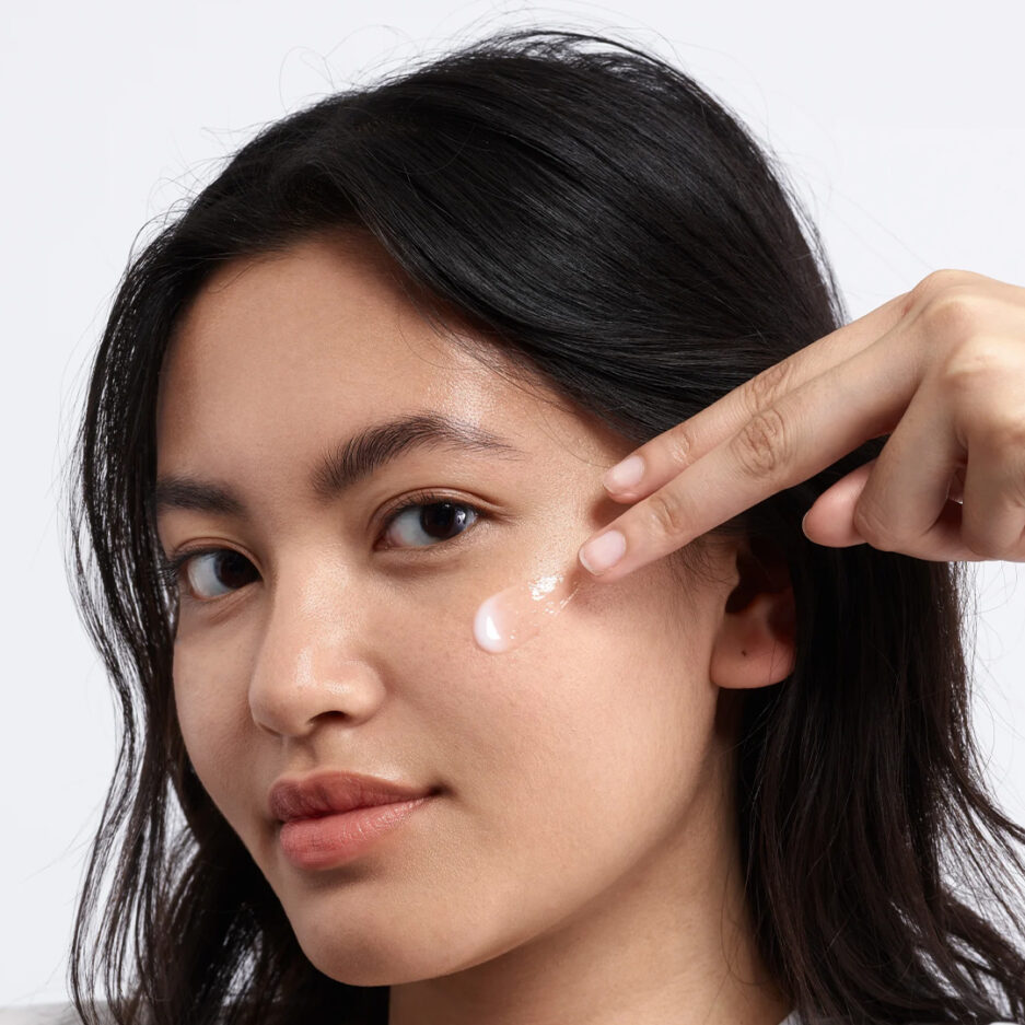 کرم آبرسان و ضد چروک دور چشم هیالورونیک اسید لورال | Loreal - Image 3